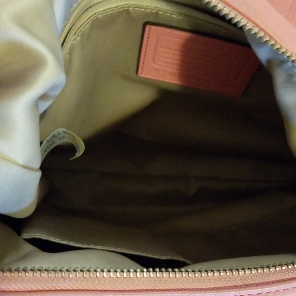 Coach Blush Pink Crossbody Bag and Wallet - Picture 3 of 13